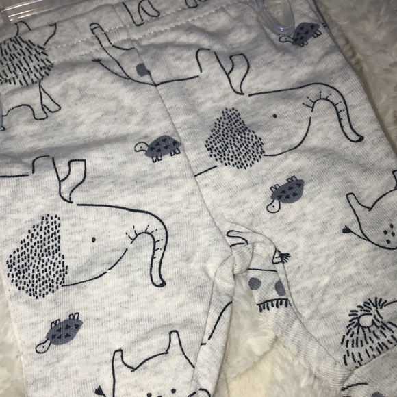 Child of Mine by Carter’s 3 piece Premie set: onesie, pants and hoodie, NWT! - Picture 7 of 10